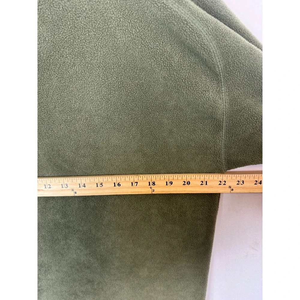 Levis SilverTab Vintage‎ Mens M V-Neck Fleece Pullover Sweater Olive Green